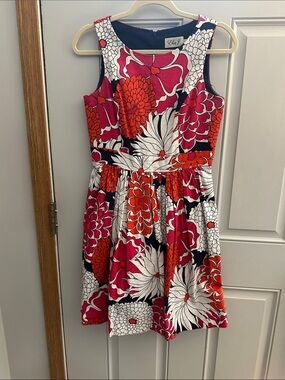 Woman’s size 2 Eliza J Floral Fit & Flare Dress in Black, Red & White
